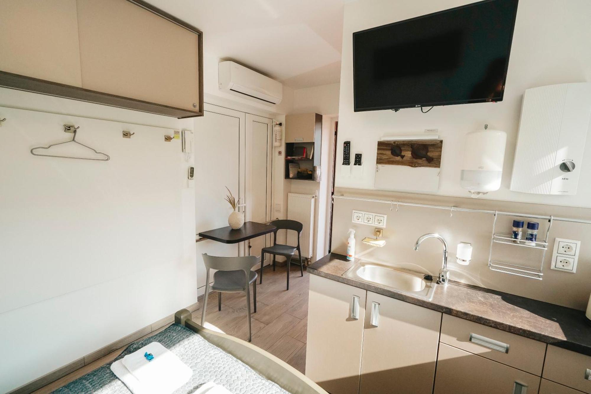 Seaside Studio Apartment The Red Fish Apšuciems Exteriér fotografie